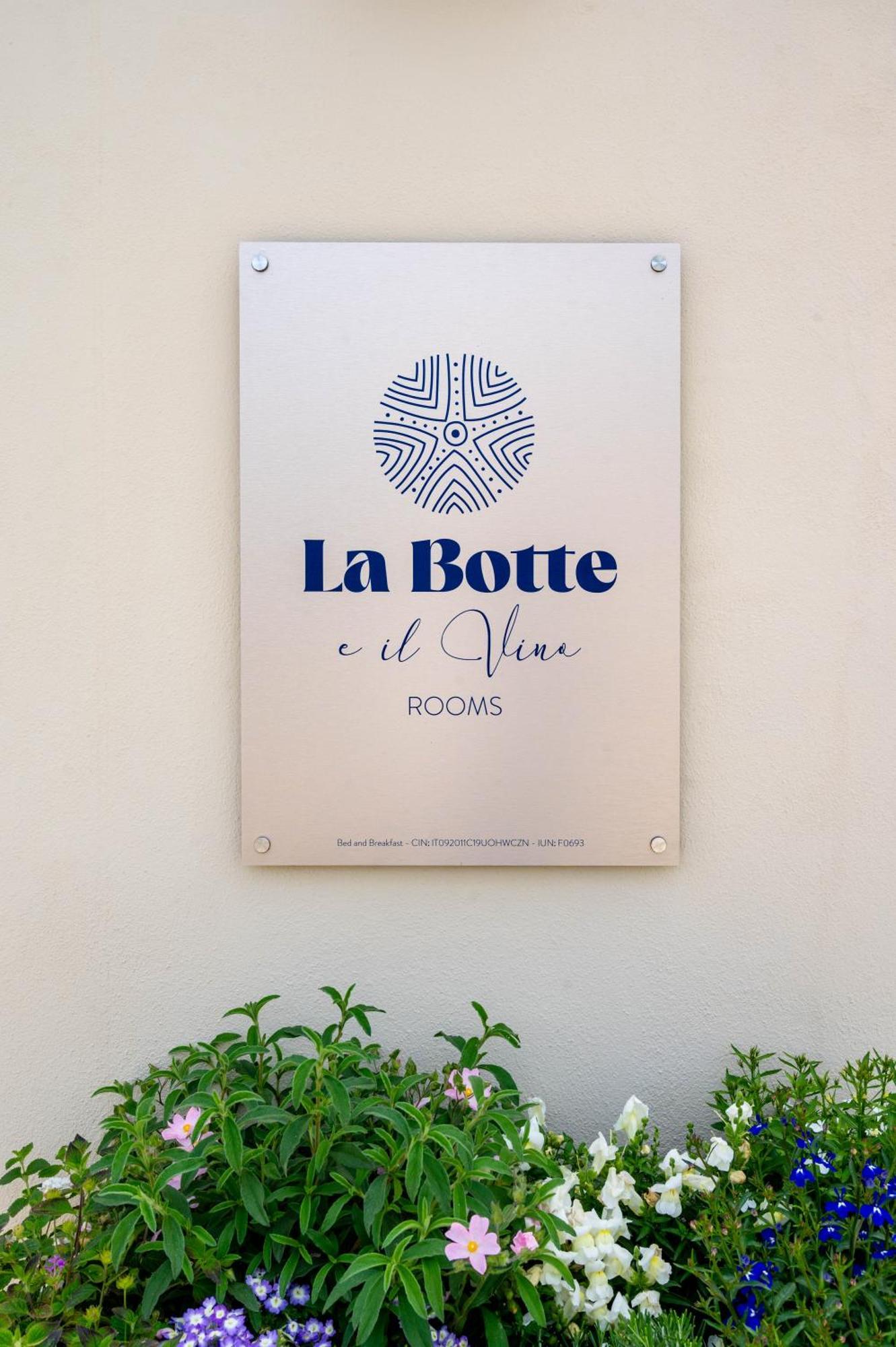 La Botte E Il Vino Rooms Capoterra Buitenkant foto